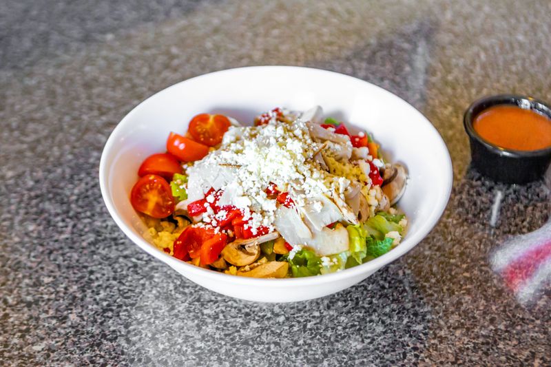 NYC Salads That Will Change The Way You Look At Greens - Decor Hint Chopped Salad, Joe's Pizza