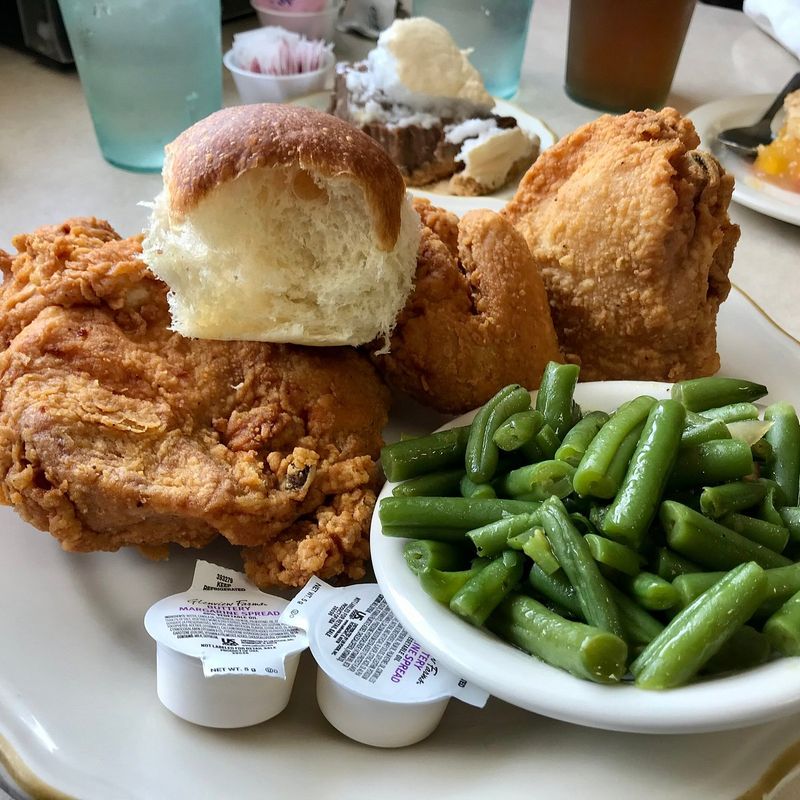 15 Kansas Restaurants That Keep Locals Coming Back Again And Again - Decor Hint Olpe Chicken House