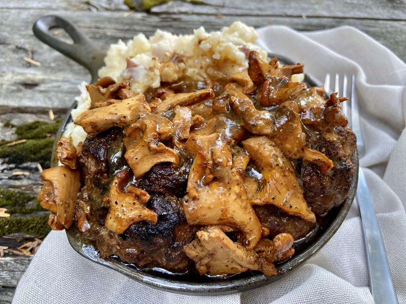 14 Oregon Family Recipes Passed Down And Perfected Through Time - Decor Hint Wild Mushroom Gravy
