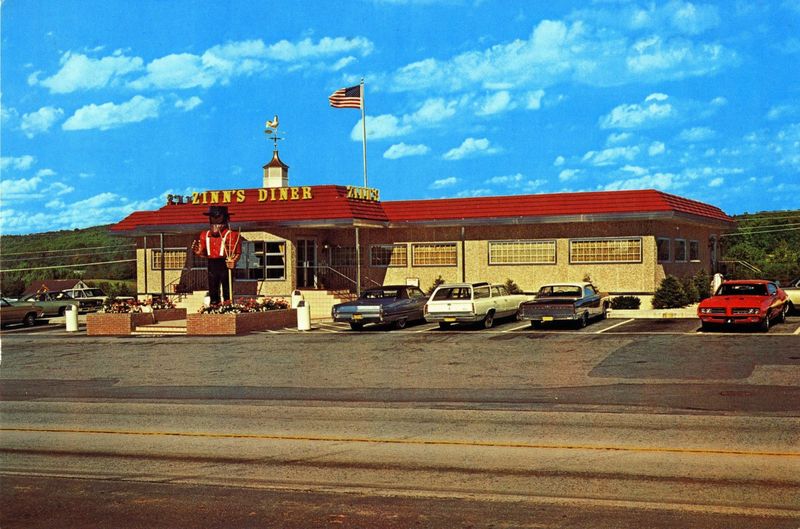 16 Defunct Pennsylvania Restaurants Locals Still Talk About Years Later - Decor Hint Zinn's Diner - Adamstown