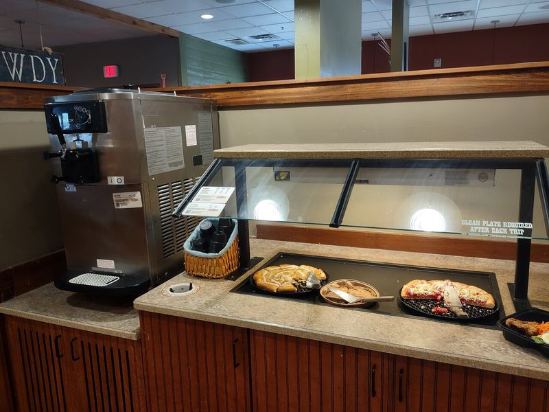 Michigan's Most Popular Buffets People Can't Stop Visiting - Decor Hint Pizza Ranch, Kentwood