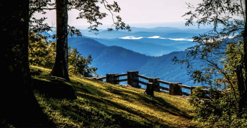 Hidden Georgia Towns Perfect For A Quiet Nature Escape - Decor Hint Blue Ridge