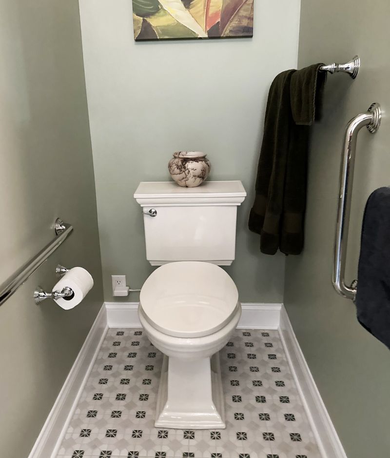 According To Washington Designers, Skip These Bathroom Expenses - Decor Hint Luxury Heated Toilet Seats
