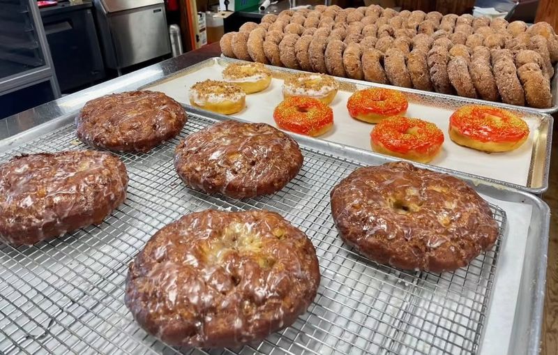 13 Hidden Cider-Donut Spots In California That Smell Like Autumn - Decor Hint Hidden Star Orchards, Camino, CA
