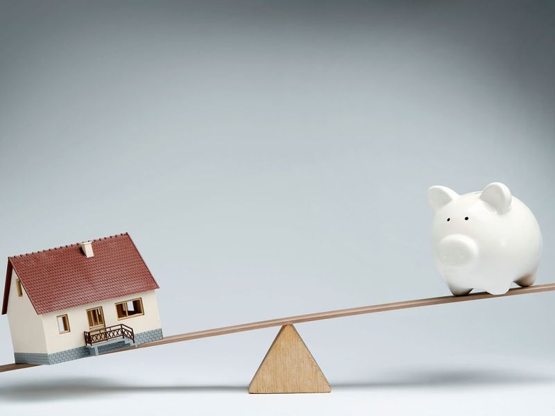 If You Own A Craftsman Home In Tennessee, Now May Be The Time To Sell - Decor Hint Attractive Mortgage Rates