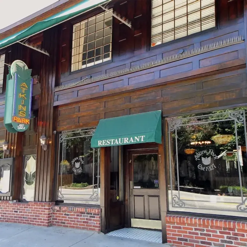 16 Georgia Diners Serving The Kind Of Comfort Food You Crave - Decor Hint Atkins Park Tavern