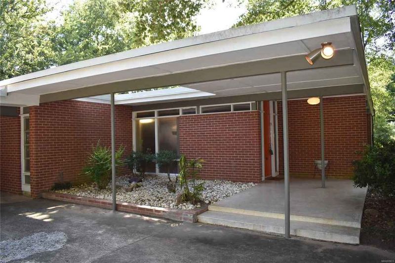 Midcentury Modern Ranches