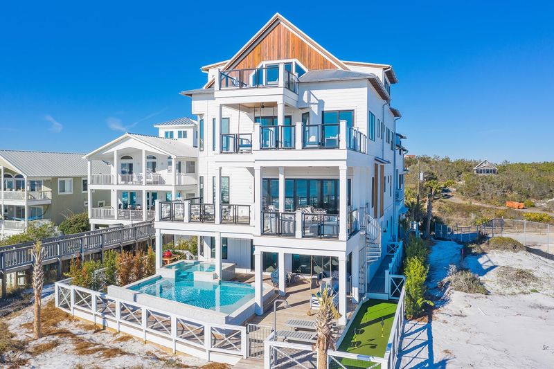 12 Florida Properties Set To Appreciate By 2026 (And 5 Outpacing The Rest) - Decor Hint Vacation-Style Homes Near Beaches Or Resorts