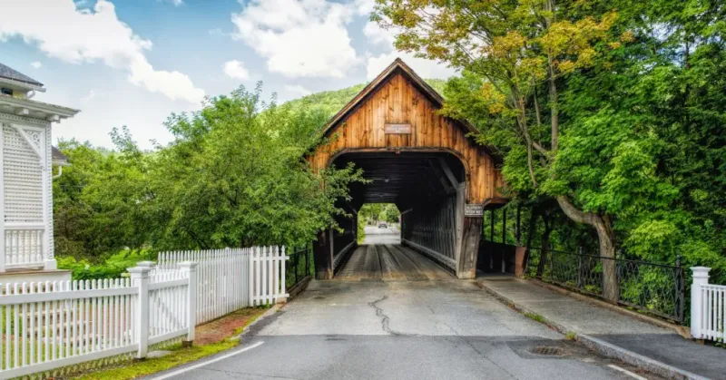 The Green, Covered Bridges & Architecture