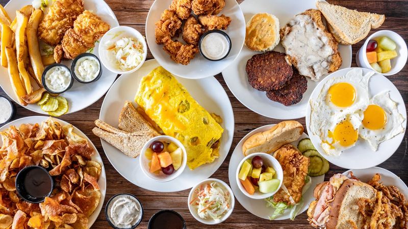 19 Ohio Chicken-Fried Steaks That Will Take You Straight Back To Grandma's Table - Decor Hint Country Inn Withamsville