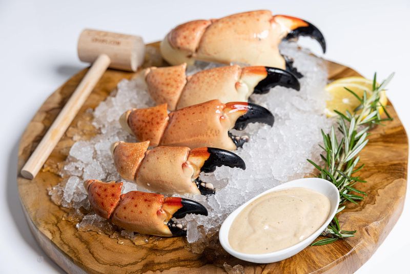 Hollywood's Finest Restaurants For Every Taste - Decor Hint Billy's Stone Crab