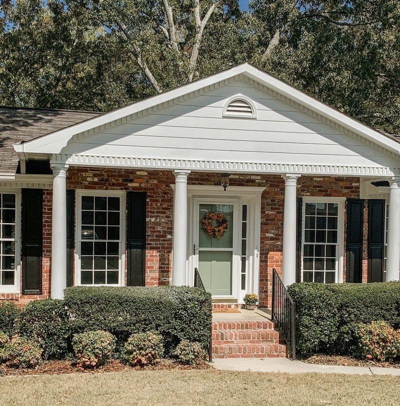 By 2026, These 13 Types Of Homes Could Take A Hit In States Like California - Decor Hint Outdated Single-Family Homes With No Modern Upgrades