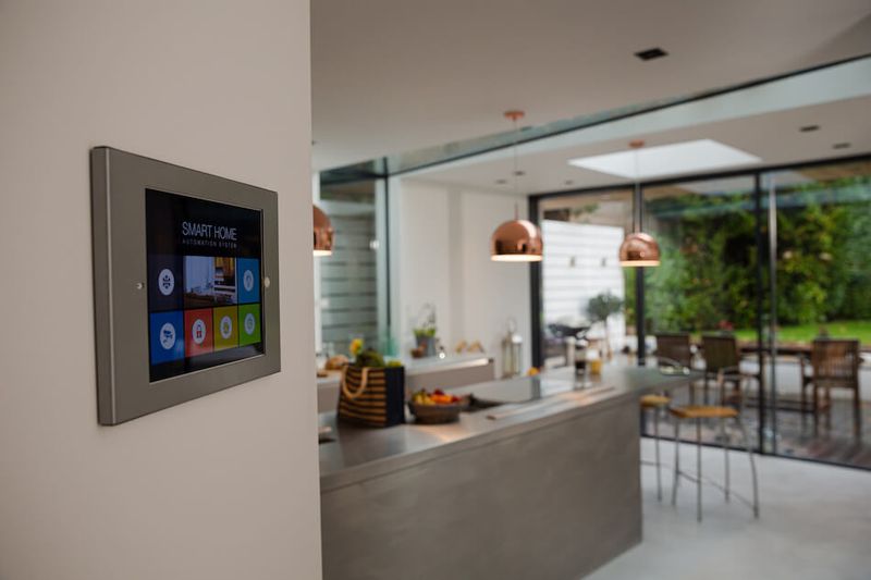 Smart Homes / High-Tech Upgrades