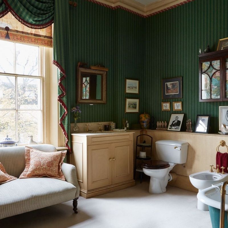 Homes with Carpeted Bathrooms