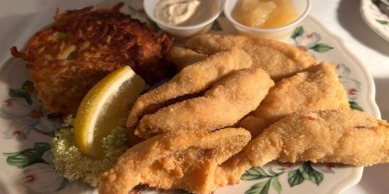 The Blue Gill (Peoria)