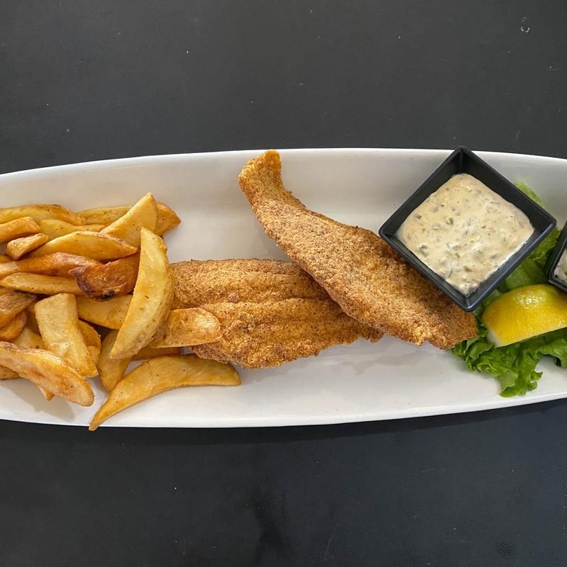 10 Pennsylvania Restaurants Perfecting The Southern-Style Catfish Fry - Decor Hint Rick's Diner