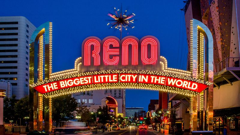 Looking For Vegas Vibes Without The Price Tag? Head To This Nevada Haven - Decor Hint Great Food And Local Breweries