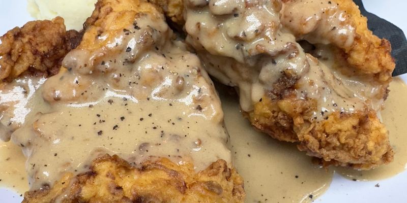 Fried Chicken And Seafood Worth Returning For