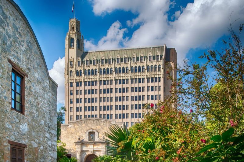 The Emily Morgan Hotel