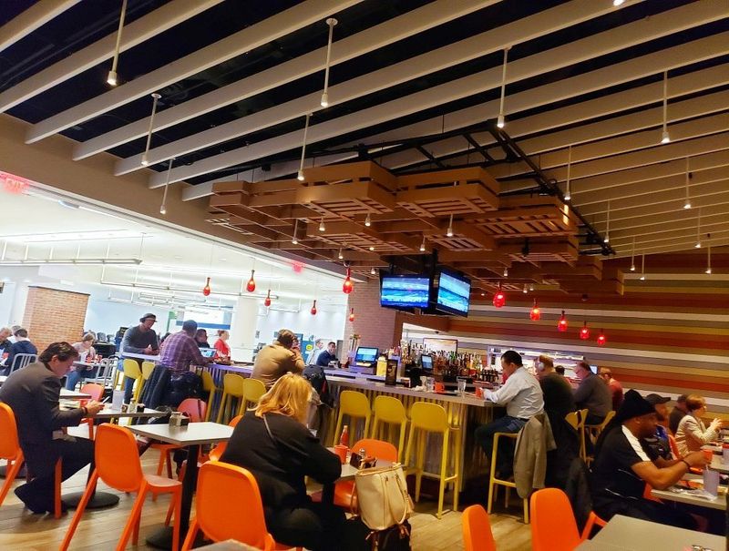 Houston Restaurants Perfect For Dining Solo - Decor Hint The Breakfast Klub
