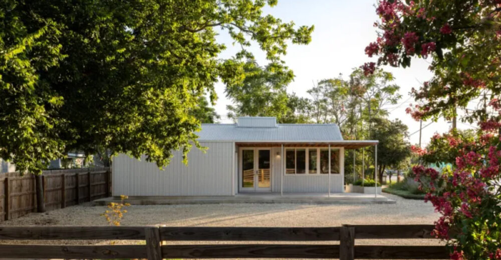 How Derrington Building Studio Makes Practical Look Premium In Austin Texas - Decor Hint