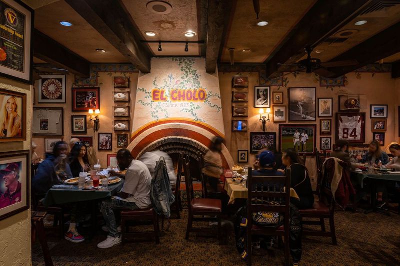 The California Mexican Restaurant Locals Have Loved For Generations - Decor Hint The Iconic Atmosphere And Timeless Décor