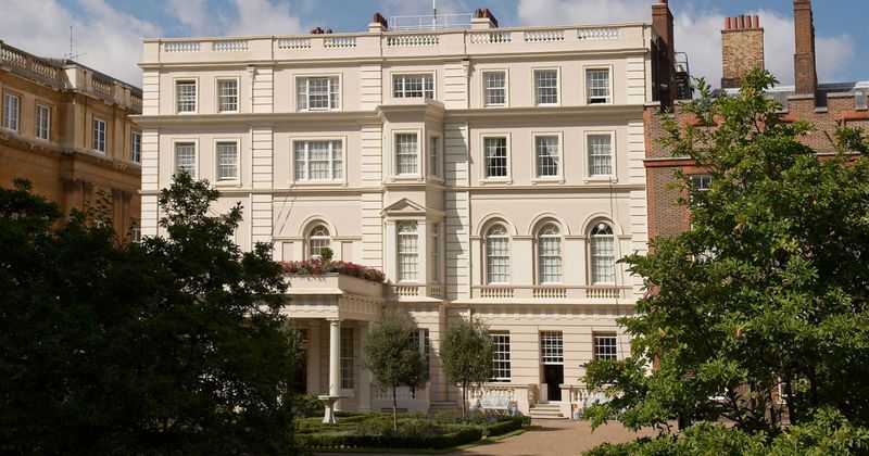 What The Royal Family's Property Moves Across California And UK Reveal About Modern Monarchy - Decor Hint King Charles's Evolving Approach to Royal Residences