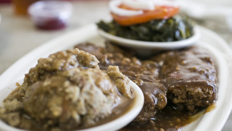 Illinois Soul Food Buffets You'll Travel Miles To Taste - Decor Hint LaCreasia Soulfood Kitchen & Catering, Rockford