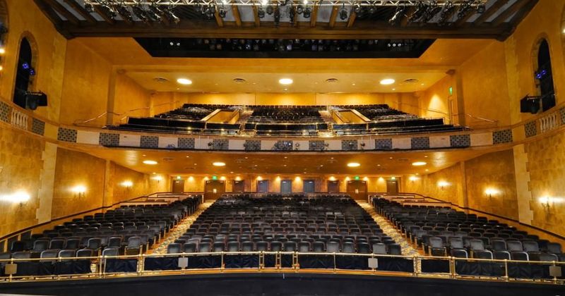 Catch A Show At The Sarasota Opera House
