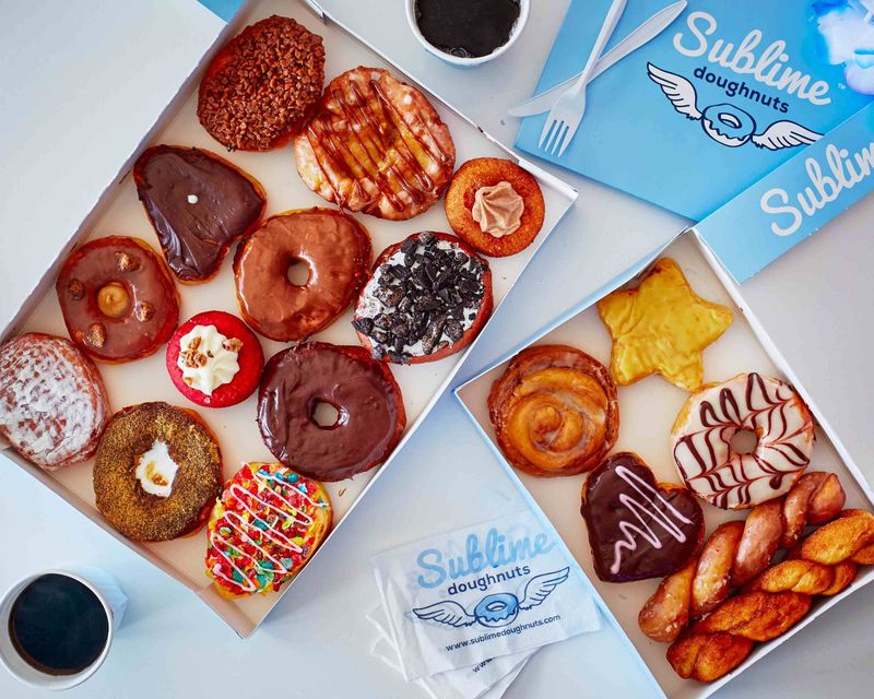 10 Texas Donut Shops Locals Swear Are Among America's Best - Decor Hint Sublime Doughnuts