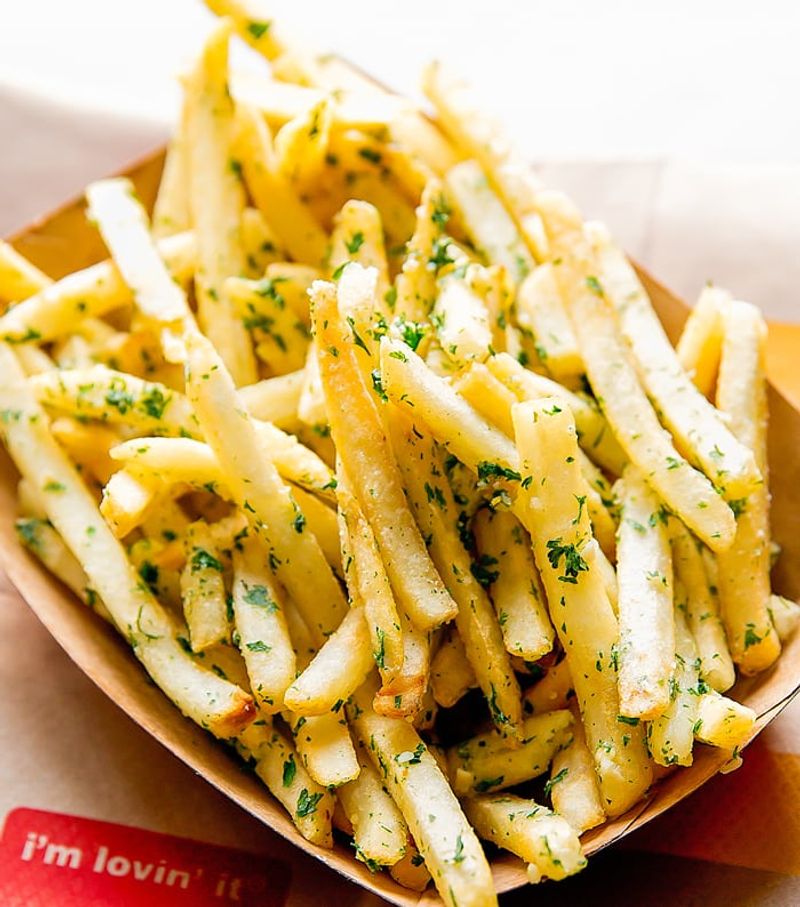 California Road Trip Foods Worth Every Stop - Decor Hint Gilroy Garlic Fries