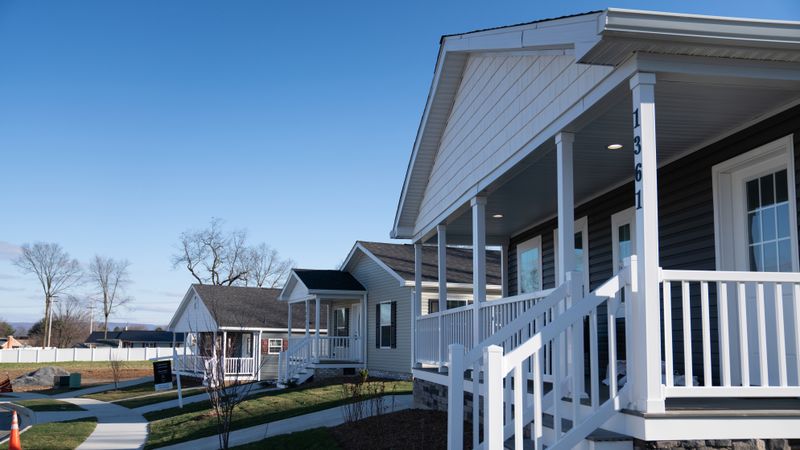 New York State's Latest Trends For First-Time Homebuyers - Decor Hint Shift Toward Smaller, More Affordable Homes