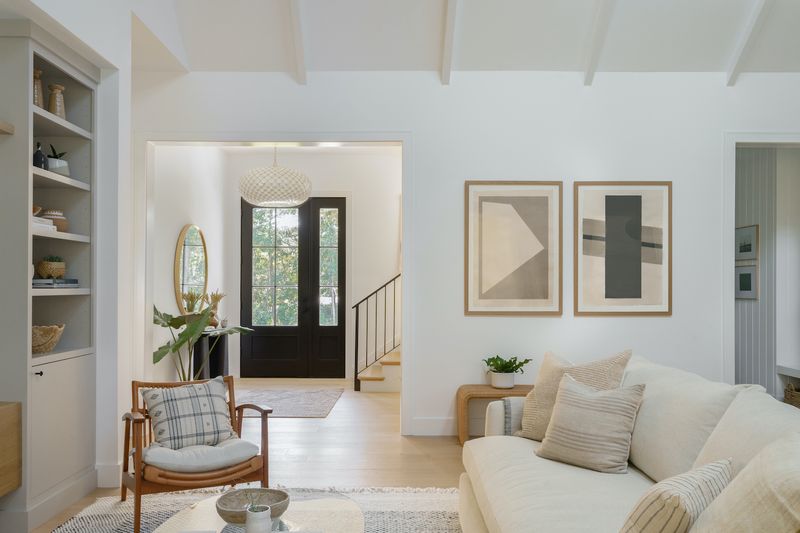 Coastal Organic Modern