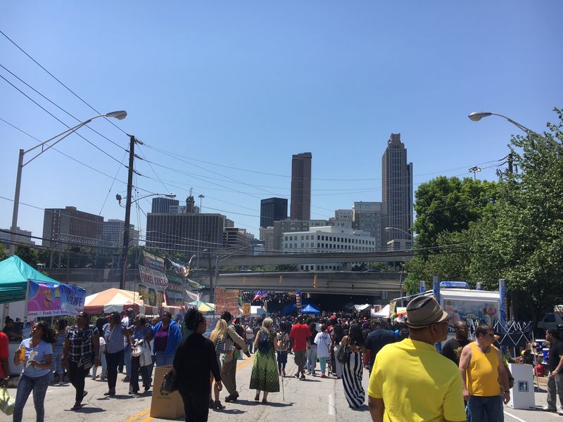Atlanta Festivals That Prove Fall Is The Best Time To Be Outside - Decor Hint Sweet Auburn Springfest