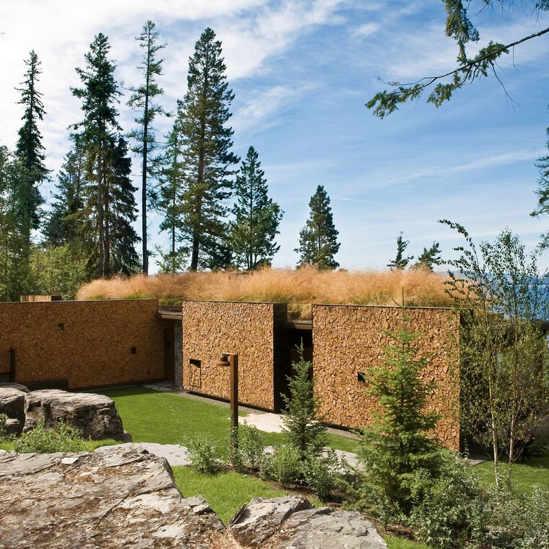 New York Designers Share 14 Ways To Make Cordwood Living Both Chic And Energy Smart - Decor Hint Build A Green Roof To Enhance Insulation And Aesthetics