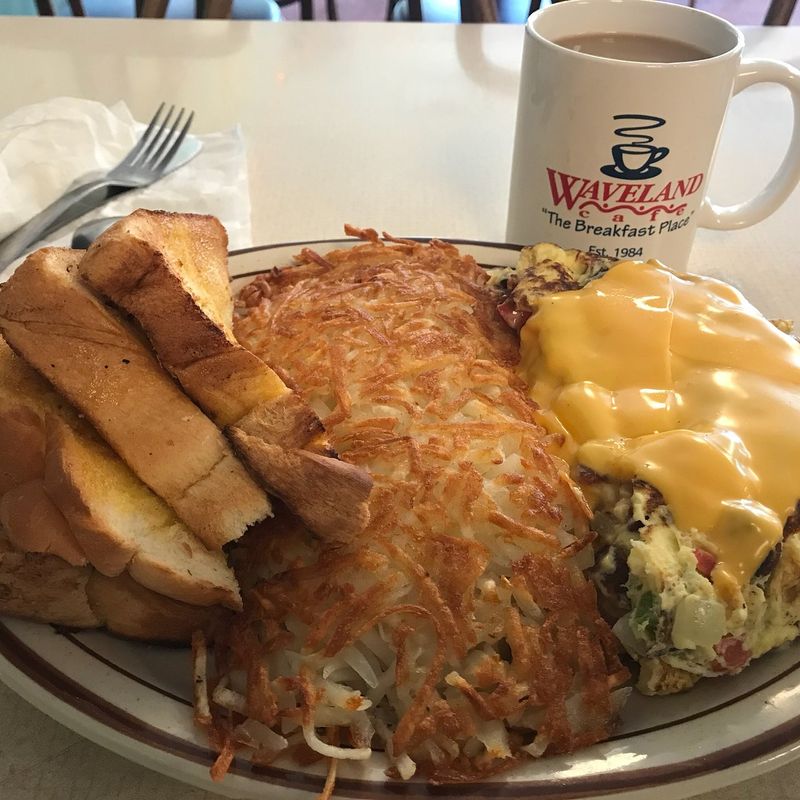 Iowa Breakfast Spots Known For Big, Hearty Omelets - Decor Hint Waveland Cafe