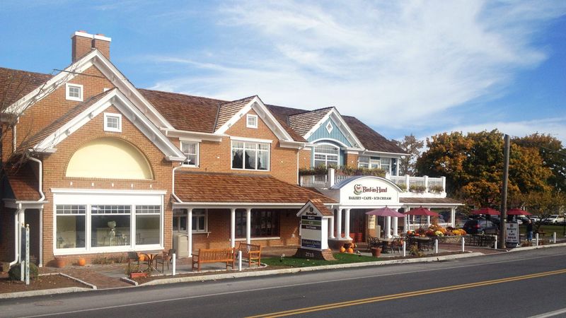 Classic Buffets In Pennsylvania That Are Totally Worth It - Decor Hint Bird-in-Hand Family Restaurant