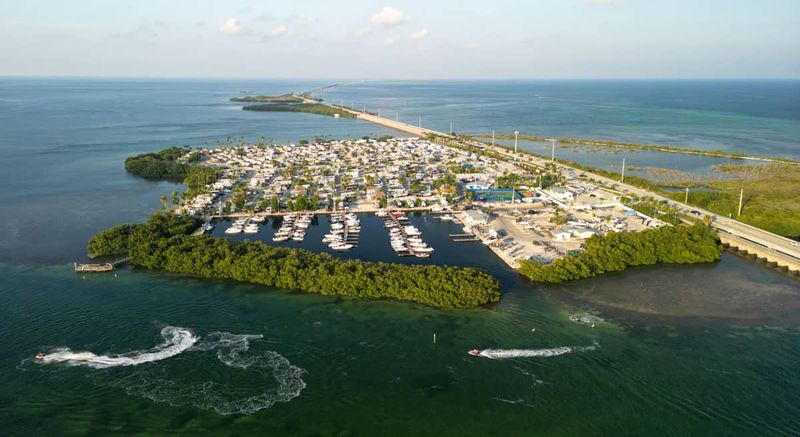 Florida Keys Small Towns Where Time Slows Down And Views Never Disappoint - Decor Hint Big Pine Key