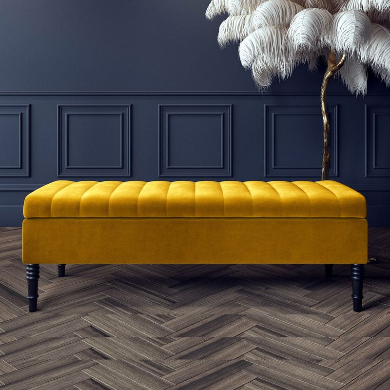 13 New York Furniture Trends Designers Swear You'll See Everywhere Again - Decor Hint Velvet Ottomans with Storage