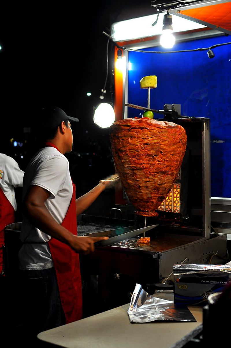 Leo's Tacos Truck in Los Angeles