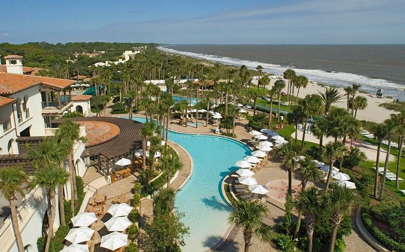 10 Georgia Beach Towns Overrun By Tourists, According To Locals - Decor Hint Sea Island
