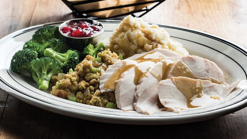 11 Colorado Diners Serving Heaping Plates Of Comfort And Warmth - Decor Hint Mimi's Cafe