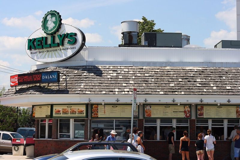Top Authentic Seafood Restaurants In New Jersey According To Locals - Decor Hint Kelly's Roast Beef & Seafood, Multiple Locations