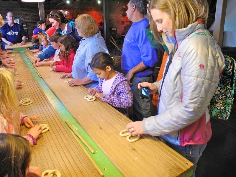 10 Pennsylvania Family Restaurants Locals Flock To - Decor Hint Tom Sturgis Pretzels Family Restaurant