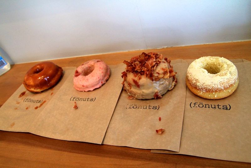 California's Most Irresistible Donut Shops Worth Waking Up Early For - Decor Hint Fonuts - Los Angeles