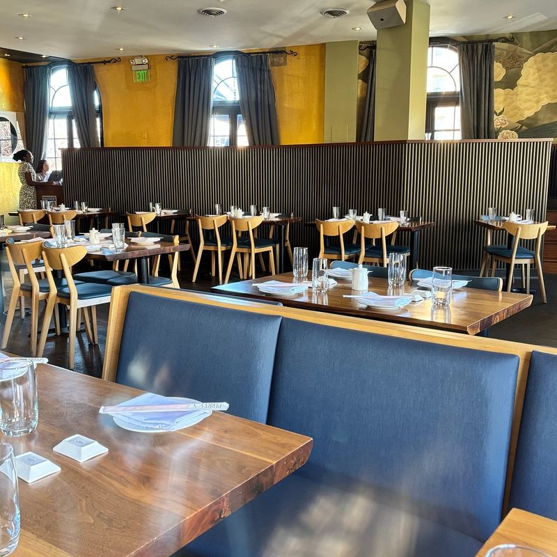 Elegant DC Restaurants Ideal For Romantic Dinners And Celebrations - Decor Hint Perry's