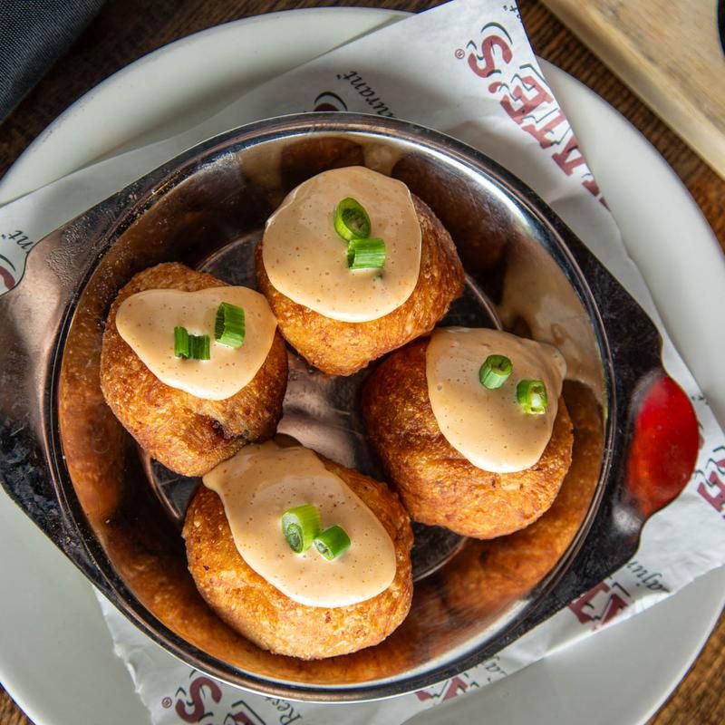 17 Must-Try Louisiana Buffets Where Dessert Is The Main Attraction - Decor Hint Mulate's Cajun Restaurant Sweet Celebration