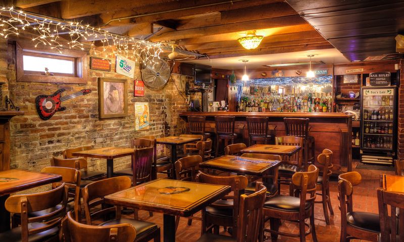 The Fox's Lair, Athens