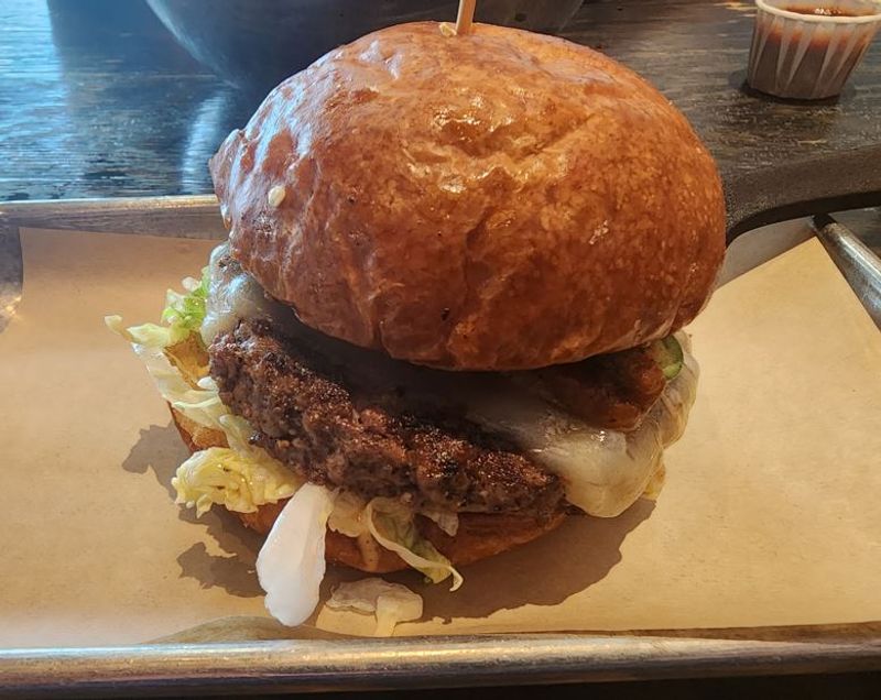 Spicy Dishes In Austin That Pack Real Heat - Decor Hint Hopdoddy's Jalapeño Jack Burger with Serrano Aioli