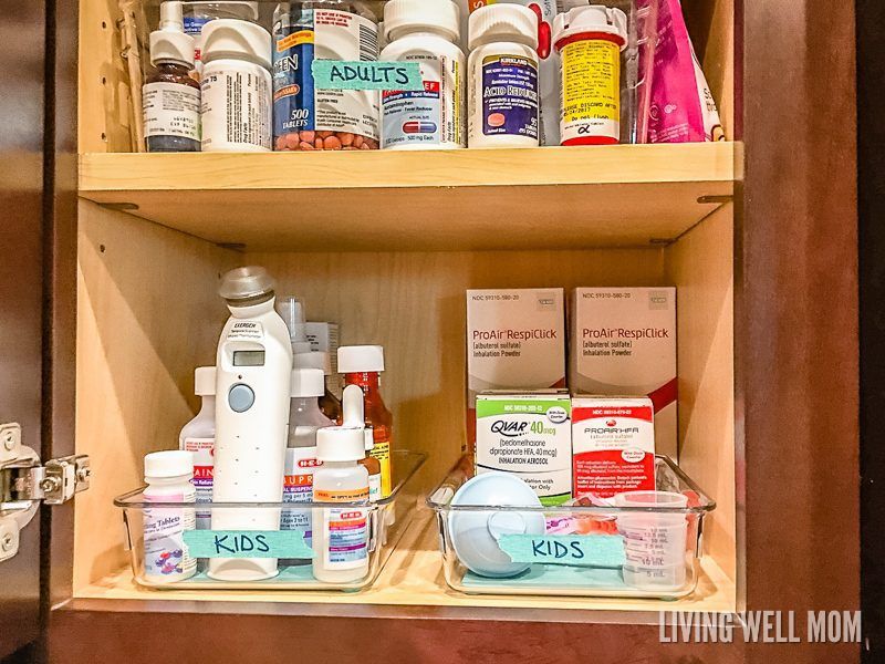 Arizona Experts Say These 10 Bathroom Storage Habits Are A No-Go - Decor Hint Leaving Medicine And Vitamins In The Medicine Cabinet
